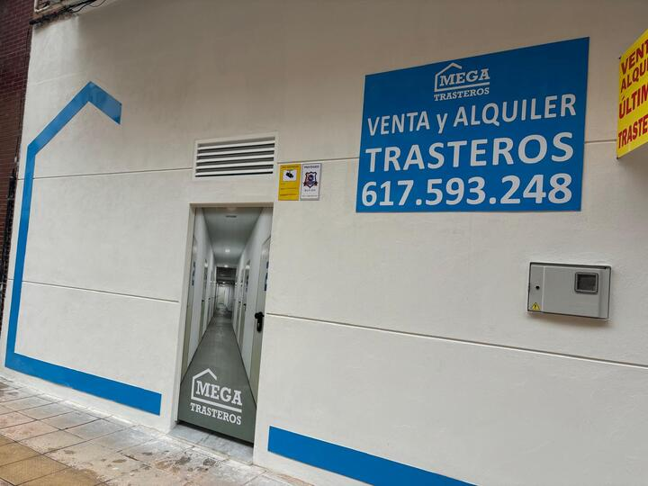 Mega Trasteros (oficina central)