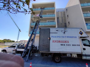 MUDANZAS Y TRANSPORTES ANDRADES