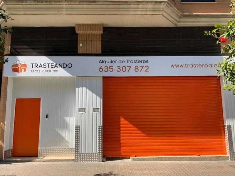 Trasteando