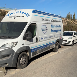 Transportes y Mudanzas MercaSaeta
