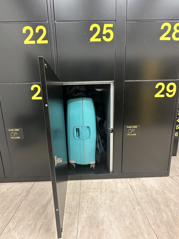 Locker Center Granada | Consignas equipaje 24 horas Gran Vía