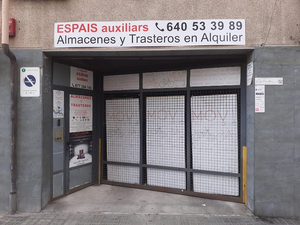 Espaix auxiliars ALMACENES Y