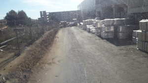 CAMIONS OBRAMART DESCARREGA TRÀILER