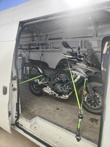 TRANSPORTES Y MUDANZAS DE