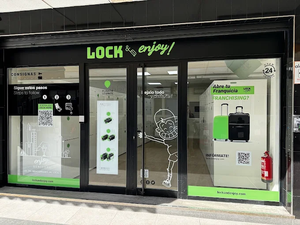 LOCK & enjoy!