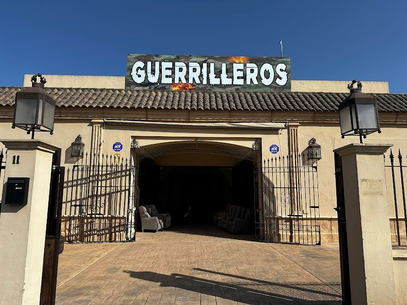 GUERRILLEROS LIQUIDACIONES A LO