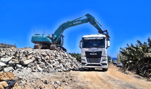 Transportes y Gruas Domer