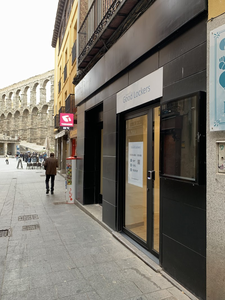 Segovia Good Lockers
