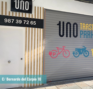 UNO TRASTEROS LEÓN
