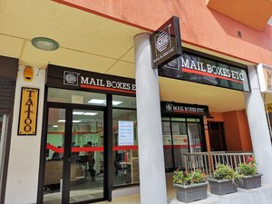 Mail Boxes Etc.